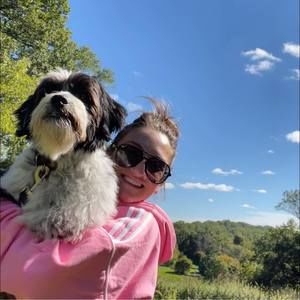 Meet your Posher, Marisa